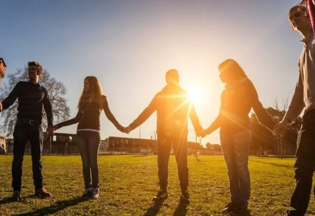 Hands x - Maui Recovery